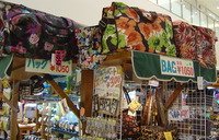 沖縄的雑貨直営店その２．