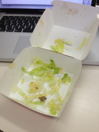 ビックマックのきれいな食べ方 2012/11/12 17:53:15