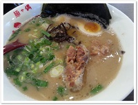 おいしいラーメン屋『麺や偶 もとなり 牧港店』玉子と炙り軟骨ソーキが入ったもとなりスペシャルをガッツリいただきました