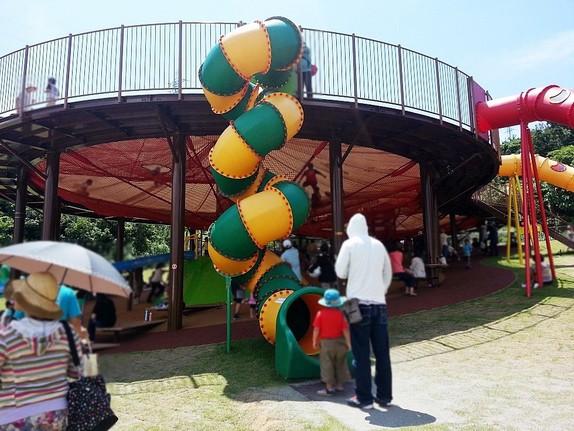 沖縄の公園めぐり！中城村登又にある『中城公園』昨年4月にオープンした色々な遊具がある大人気の超おすすめ公園で遊ぶ