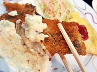 食堂食べ歩き！浦添市西原にある『最強食堂 浦西店』タルタルソースがたっぷりでうまい白身魚フライ定食をお初でいただく
