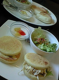 カフェ　三日月(^^) 2009/06/12 13:50:15