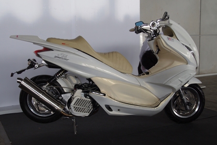 Thai Pcxカスタムバイク56 Honda Pcx情報