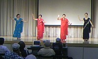 ネパール支援バザール写真集 2011/11/24 03:14:21