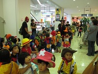 ハロウィンを楽しむ 2011/10/28 22:35:05