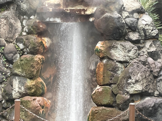 竜巻地獄に血の池地獄（別府観光）