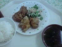 お昼は唐揚げ定食 2011/10/13 11:52:08