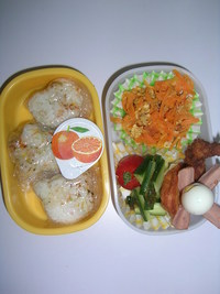 ダブルｗｗ弁当（＠＾－＾＠）♪