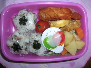 お弁当（＠＾－＾＠）♪