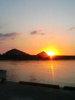静かな夕日