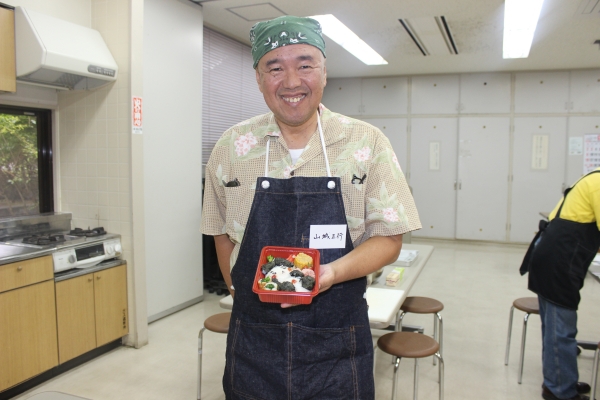 平均65歳！男料理キャラ弁教室♪ in 沖縄首里石嶺公民館