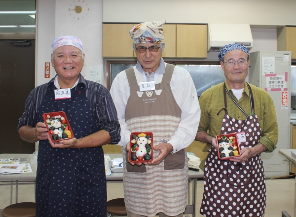 平均65歳！男料理キャラ弁教室♪ in 沖縄首里石嶺公民館