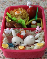 うさぎお昼寝キャラ弁当♪うずらの卵レシピ