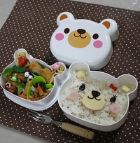 100円ショップのおすすめグッズ♪収納・くまキャラ弁当箱・ピック