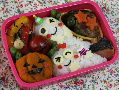 ハロウィンキャラ弁当！今年も残り2ヶ月ですね。