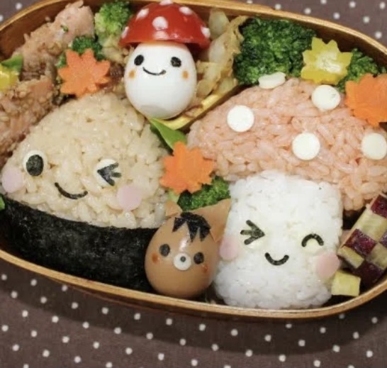 秋のキャラ弁当　隙間おかず　どんぐりきのこ