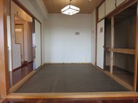 2階角部屋★駐車場2台可能★契約金から45,000円割引♪