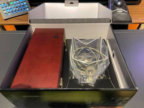 NEUMANN U87Ai