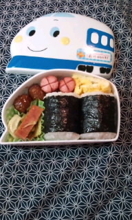 ＊幼稚園弁当（１）＊ 2011/05/20 09:44:14