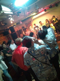 打ち上げ中♪ 2010/10/03 19:55:40