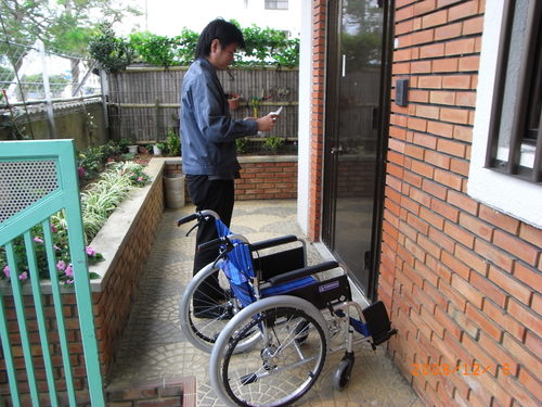 車イス納品！
