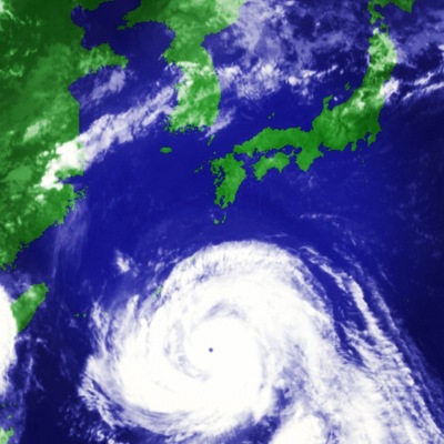 大型台風ー！