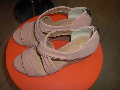 サンダルもありんす(^^♪