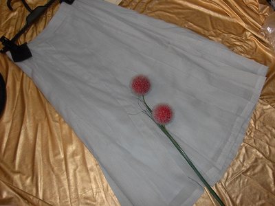 ボトムも色々入荷
