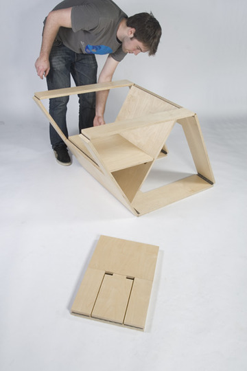 チェアー and オットマン「chair and ottoman」