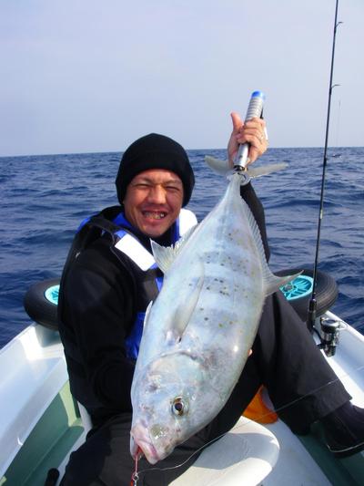 yanbaru jigging w/ Mr. つねぶー