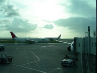 沖縄到着 2008/02/15 23:52:04